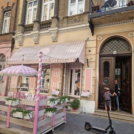 Soho Street Private Apartment 6 Persons Budapest Extérieur photo